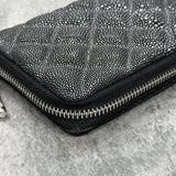 スティングレイの高級長財布