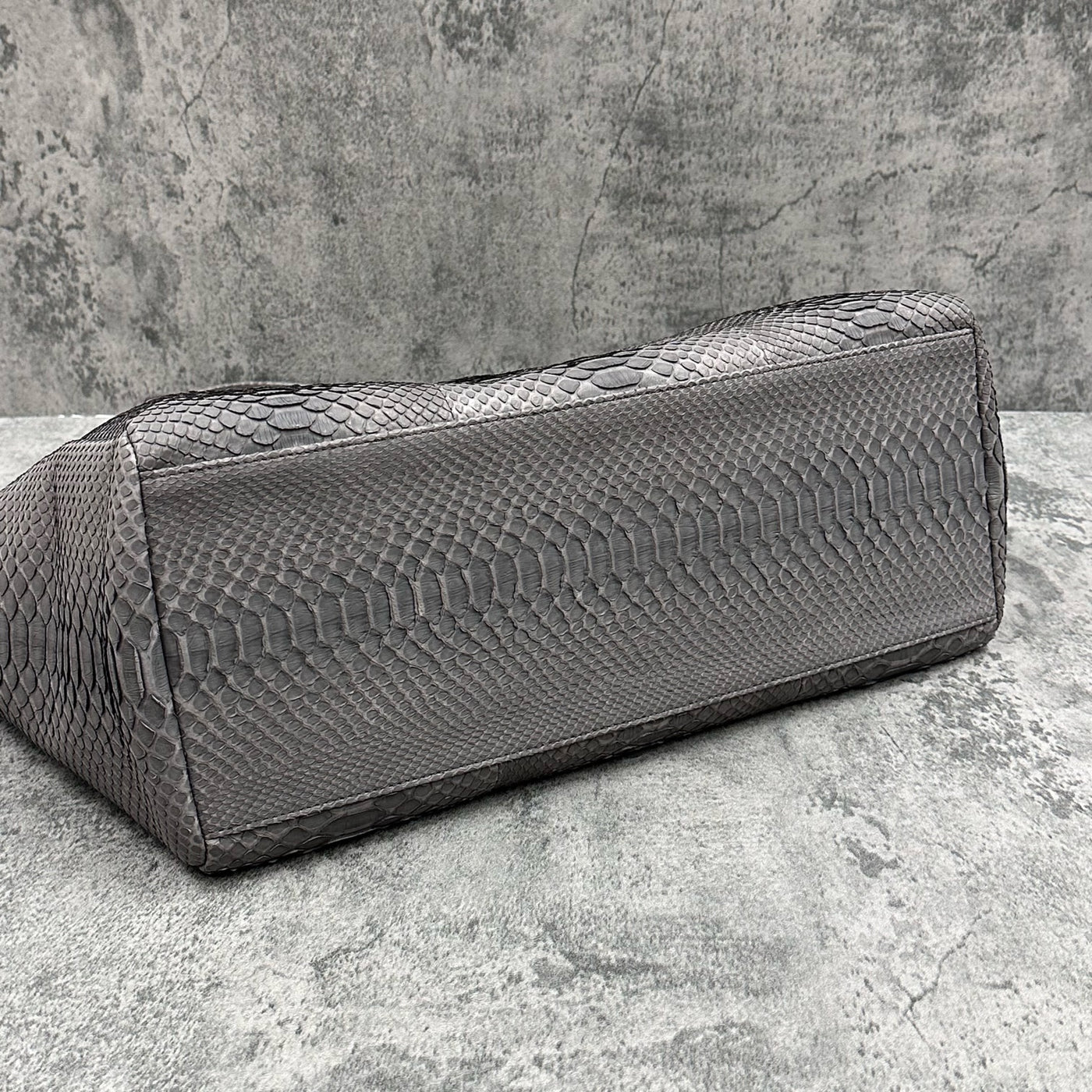 パイソン トートバッグ SPERANZA - GRAPHITE/グラファイト – Le'sac