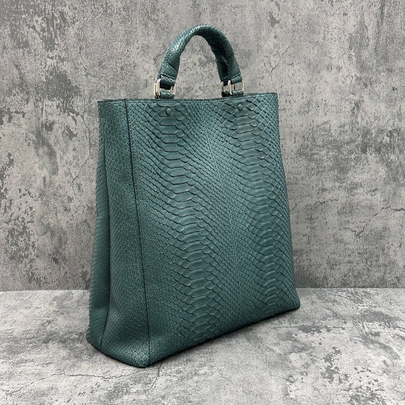 TAP-GRE3_1400x.jpg?v=1718258671