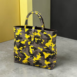 パイソンのトートバッグ