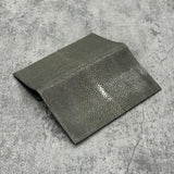エイ革を使用した長財布