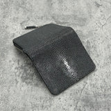 エイ革を使用したコンパクトウォレット