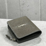 スティングレイのコンパクト財布