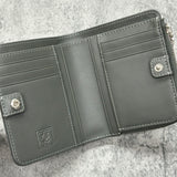 スティングレイのコンパクト財布