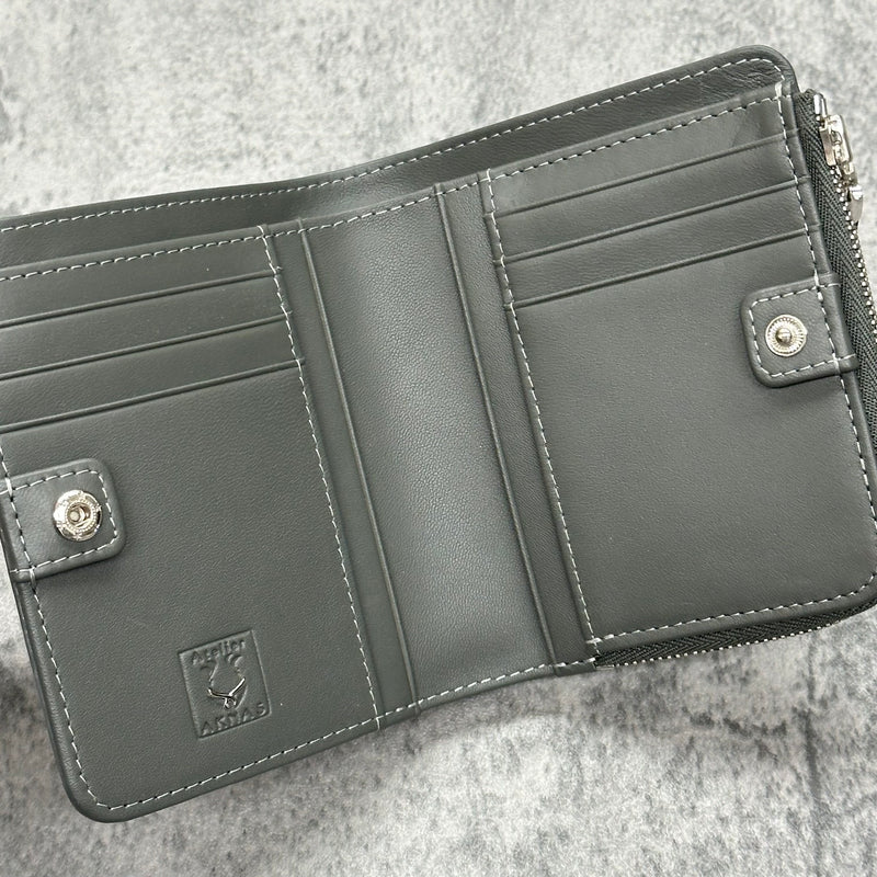スティングレイ コンパクト財布 エイ革 ガルーシャ 本革 グレー 品番WP