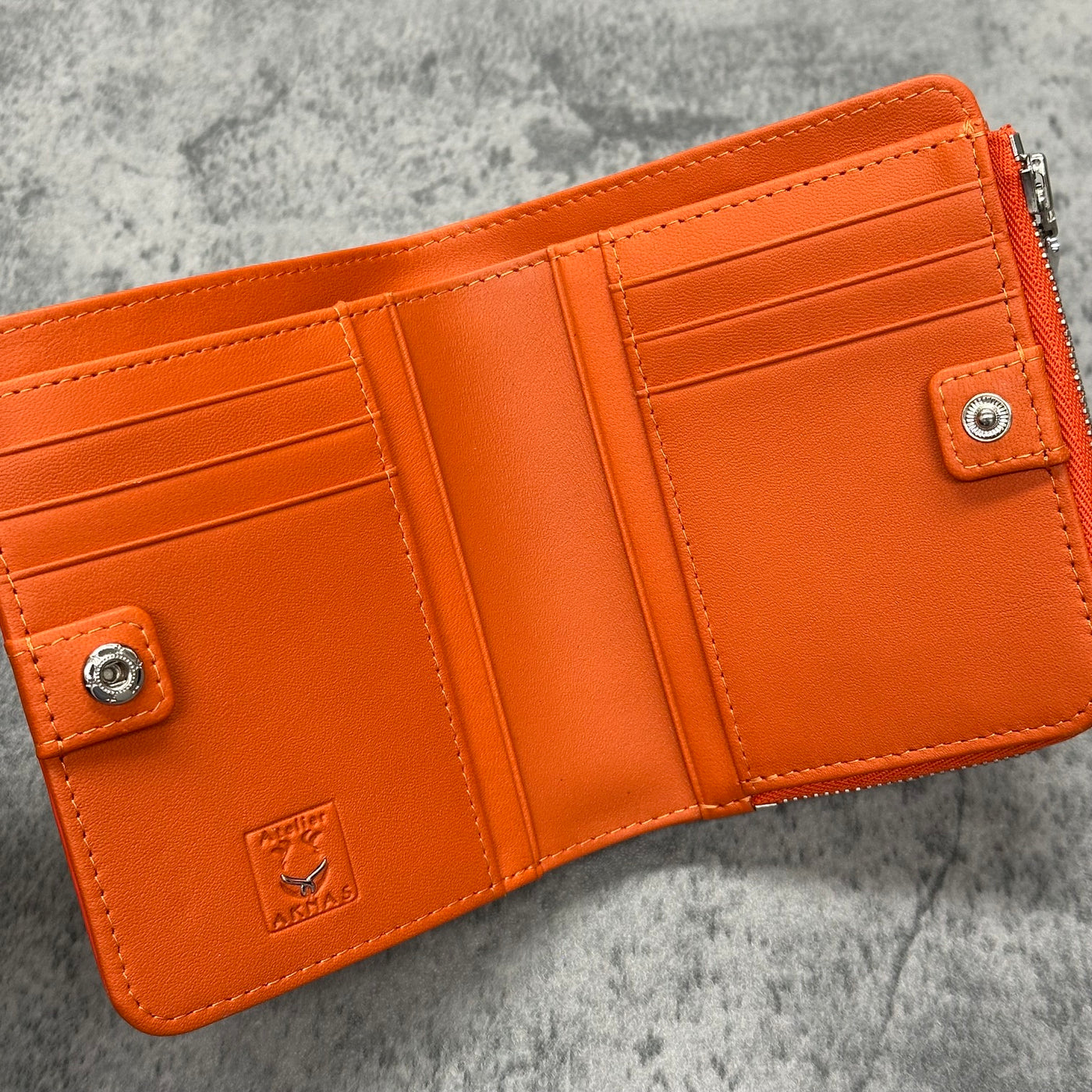 PELGIO スティングレイ（エイ革）ガルーシャ 三つ折り中財布 編込 オレンジ スティングレイ コンパクト財布 エイ革 ガルーシャ 本革 オレンジ 品番