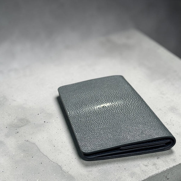 スティングレイ 長財布 エイ革 ガルーシャ 本革 ブルーグレー 品番WP