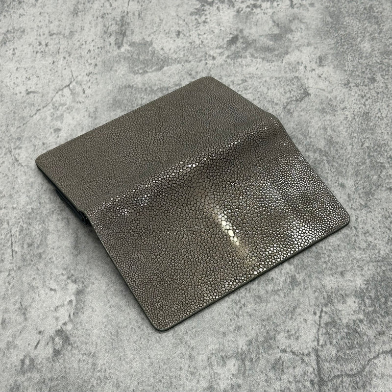 スティングレイ 長財布 エイ革 ガルーシャ 本革 グレー 品番WP-014